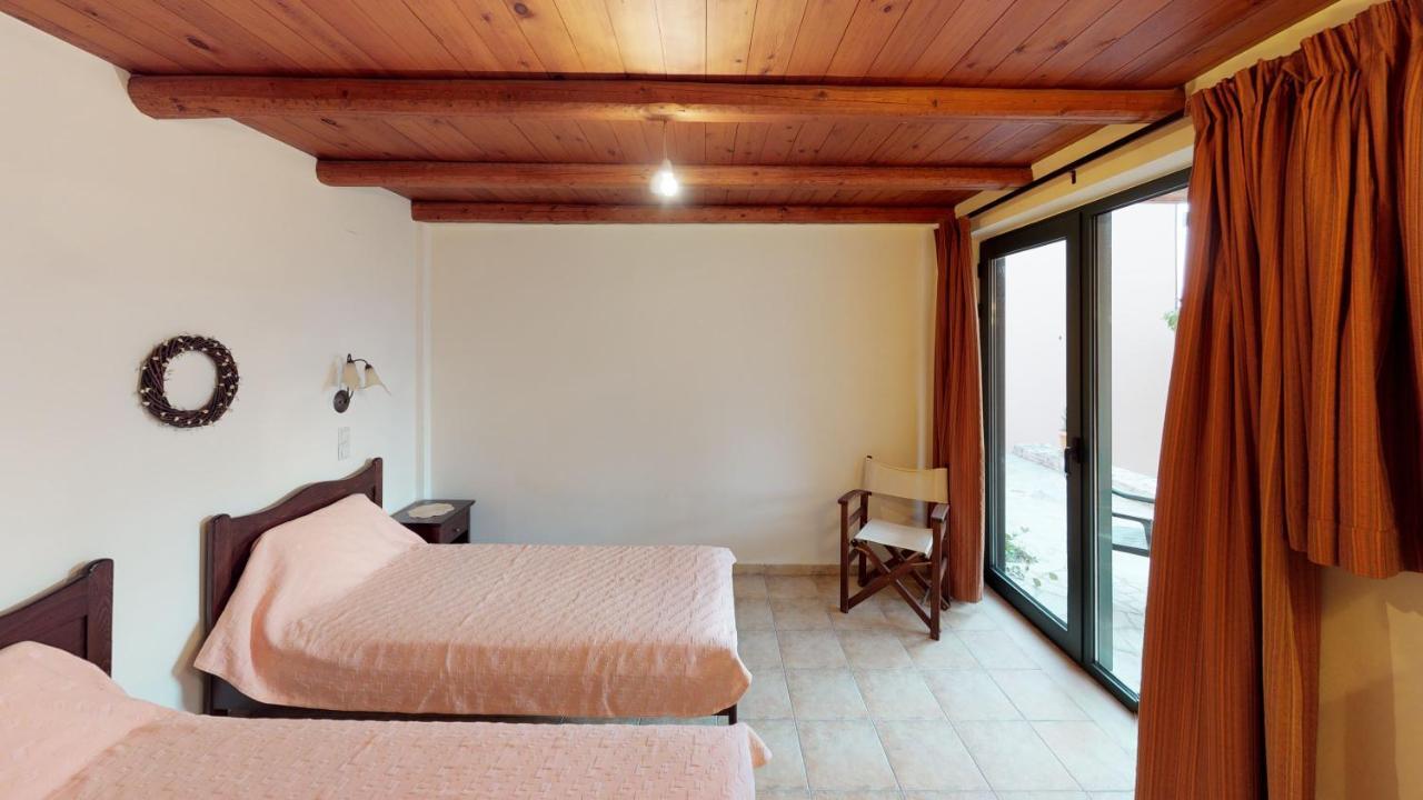 Nana Apartments ซารอส ภายนอก รูปภาพ